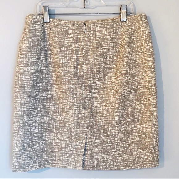 Banana Republic Factory Grey Tweed Pencil Skirt, size 6 - Picture 5 of 8